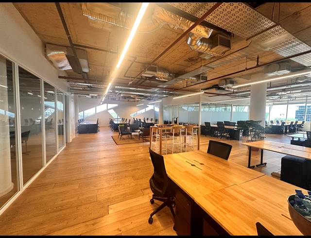 250M² SERVICED OFFICE TO LET IN ROSEBANK